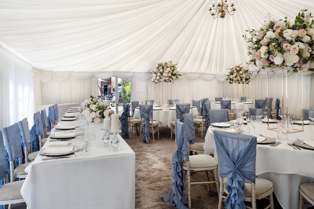 Delta Hotels Tudor Park Country Club 7