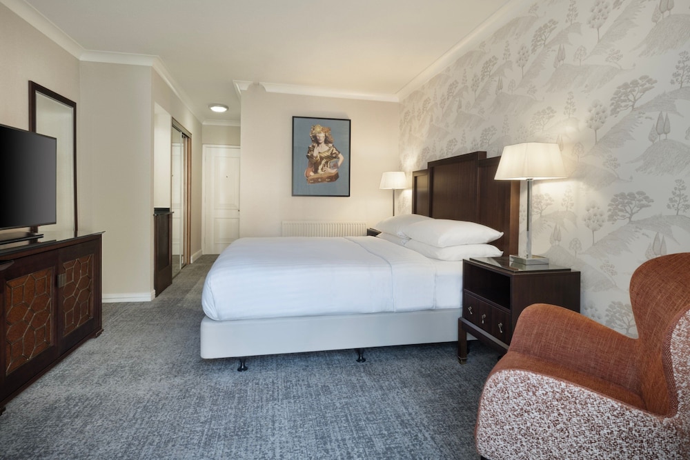 Delta Hotels Tudor Park Country Club 15