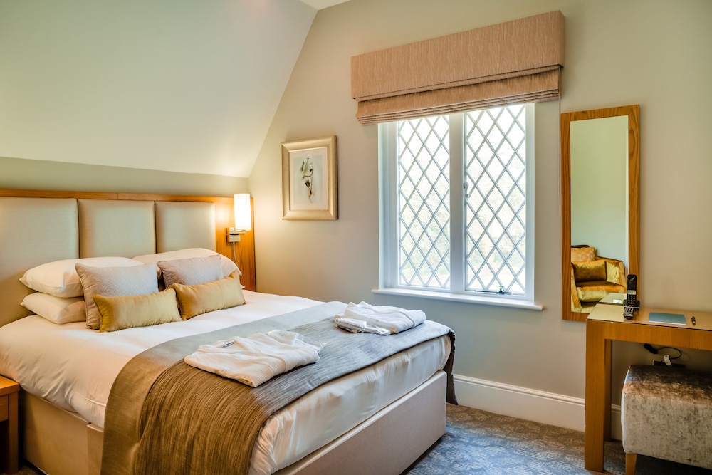 Oakley Hall Hotel 16
