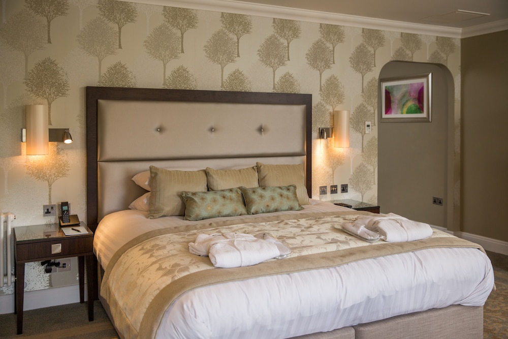 Oakley Hall Hotel 10