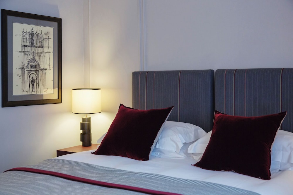 Old Parsonage Hotel 17