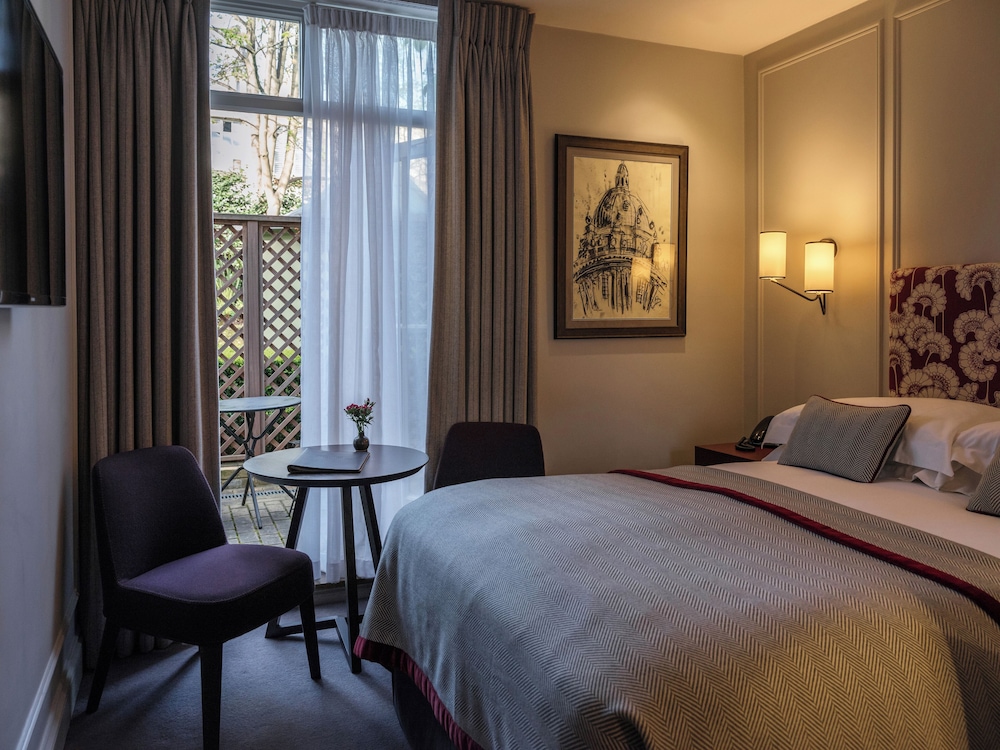 Old Parsonage Hotel 13