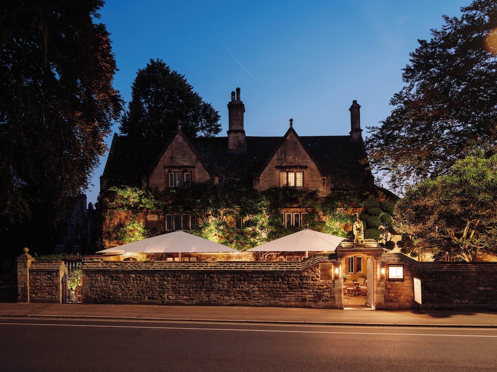 Old Parsonage Hotel 1