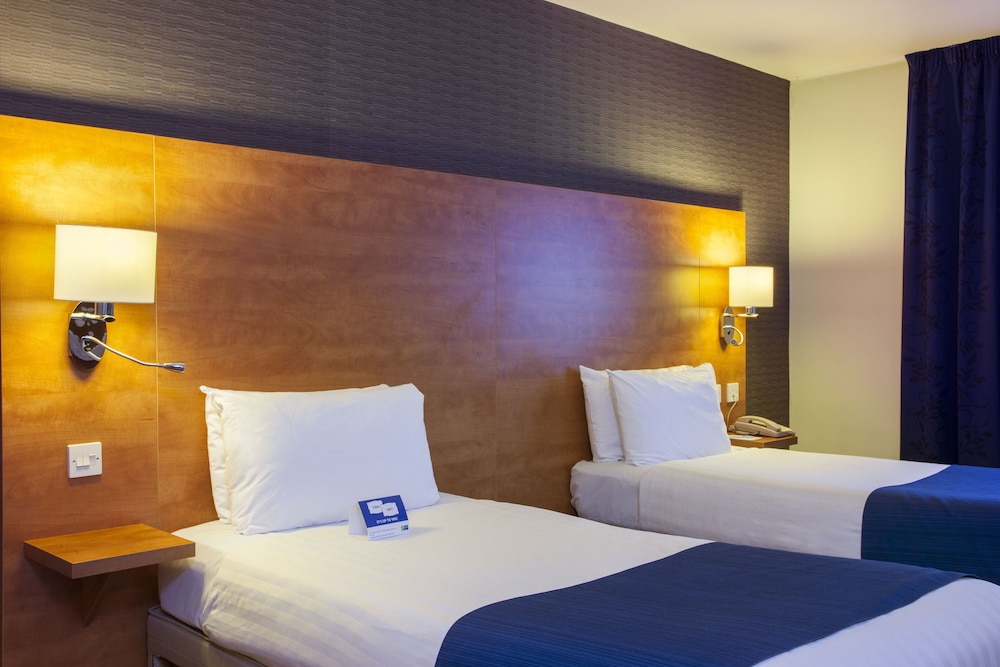 Holiday Inn Express Braintree 17