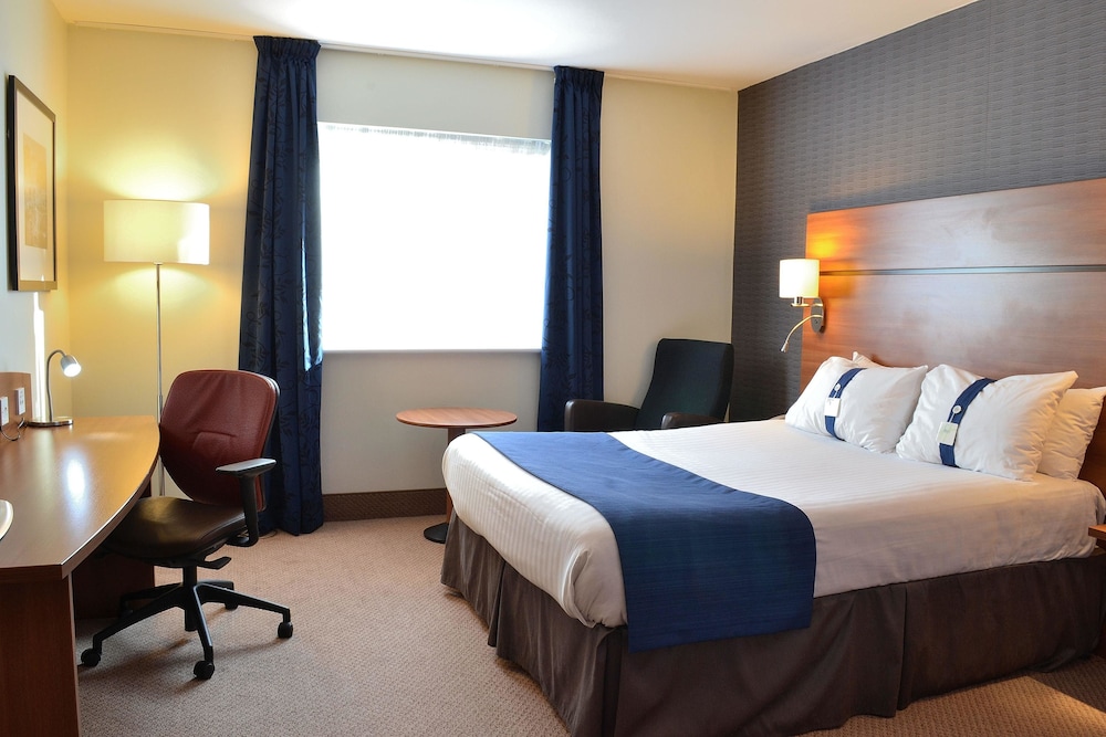 Holiday Inn Express Braintree 3