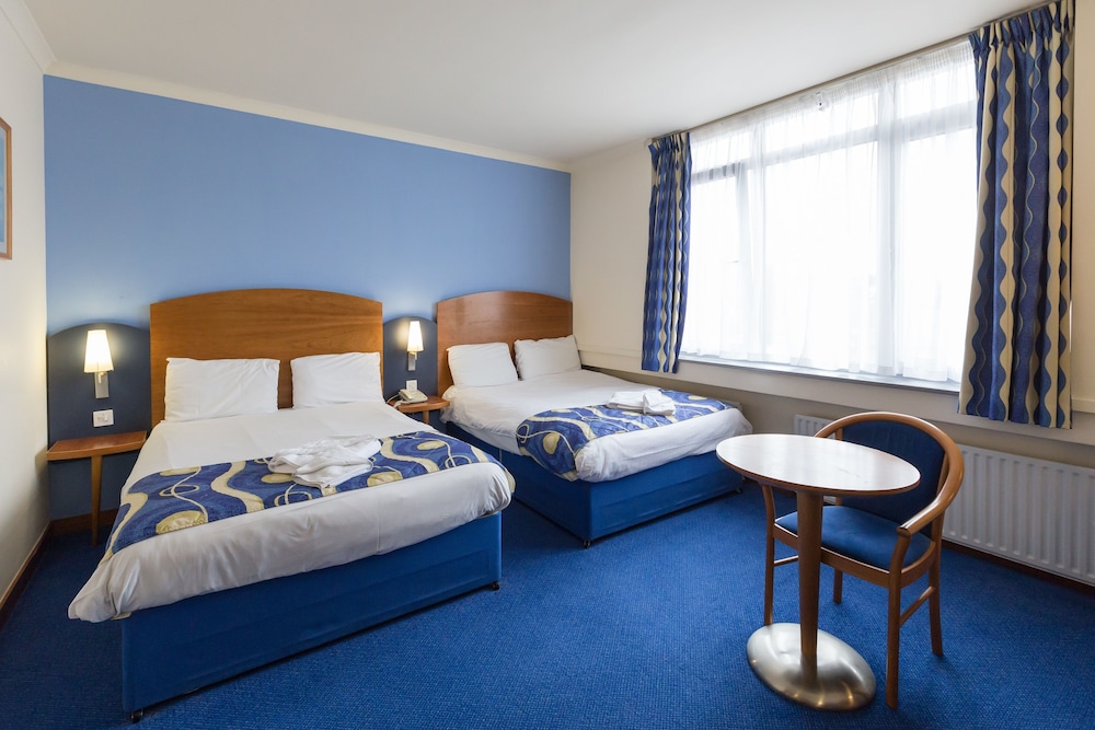 Wembley International Hotel 10