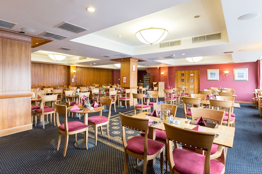 Wembley International Hotel 24