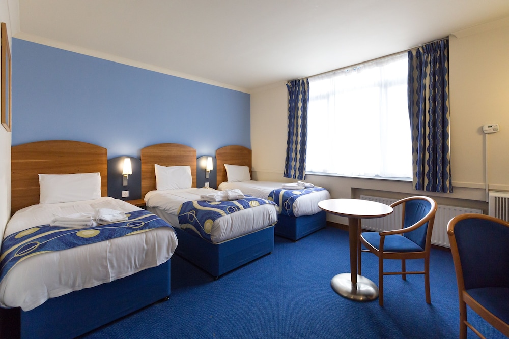Wembley International Hotel 11