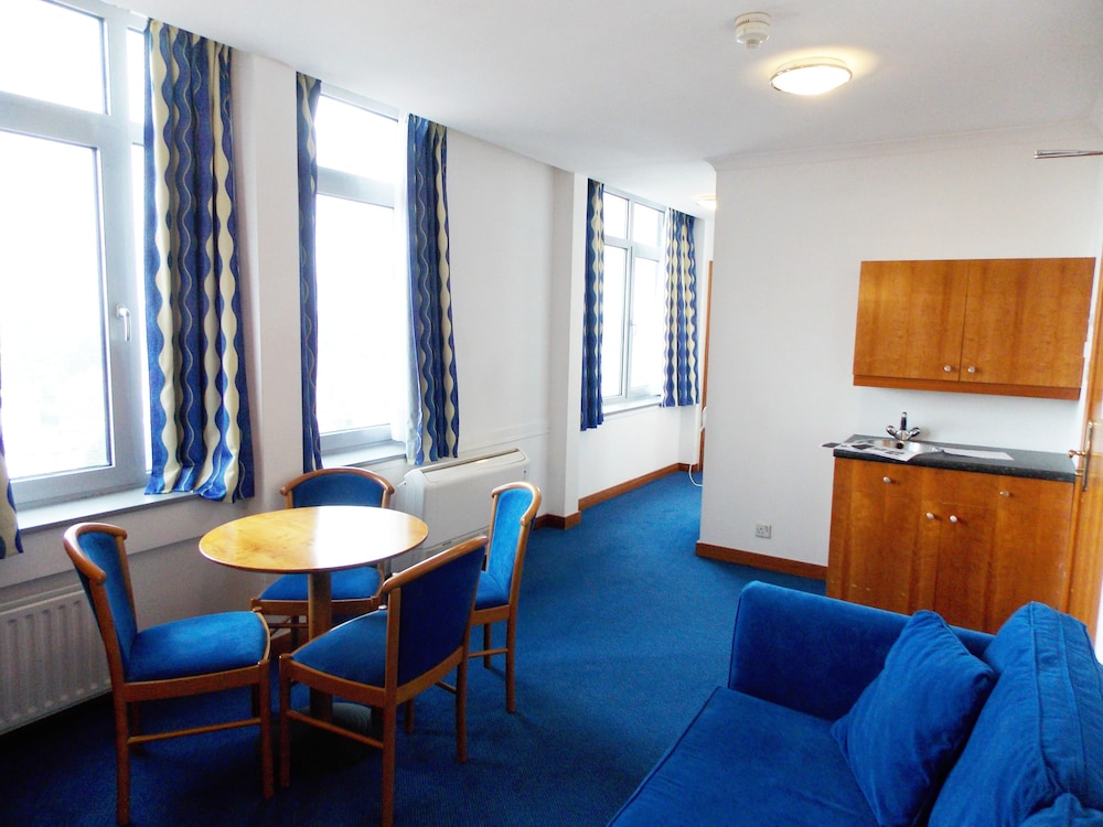 Wembley International Hotel 20