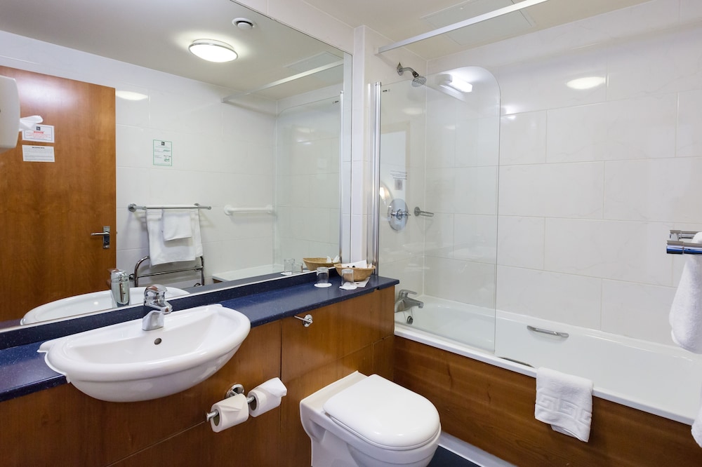 Wembley International Hotel 21