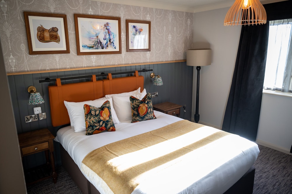 The Ely Hotel 2