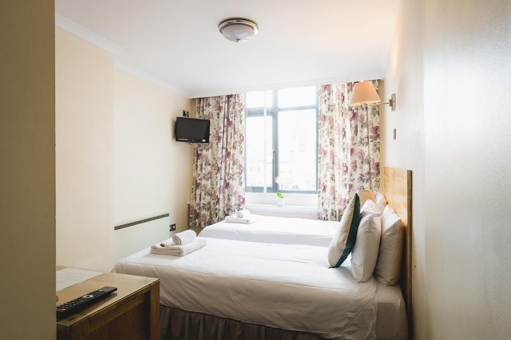 George Oxford Hotel 15