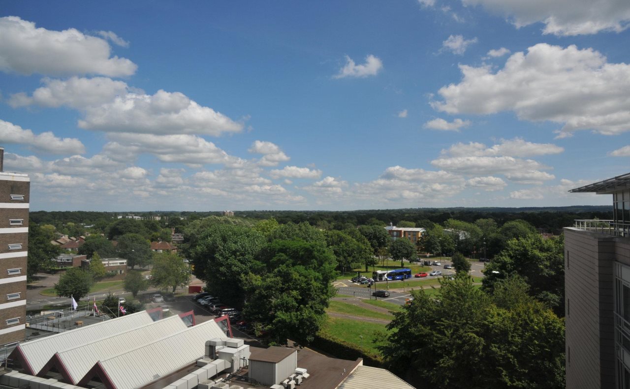 Crowne Plaza London - Gatwick Airport 18