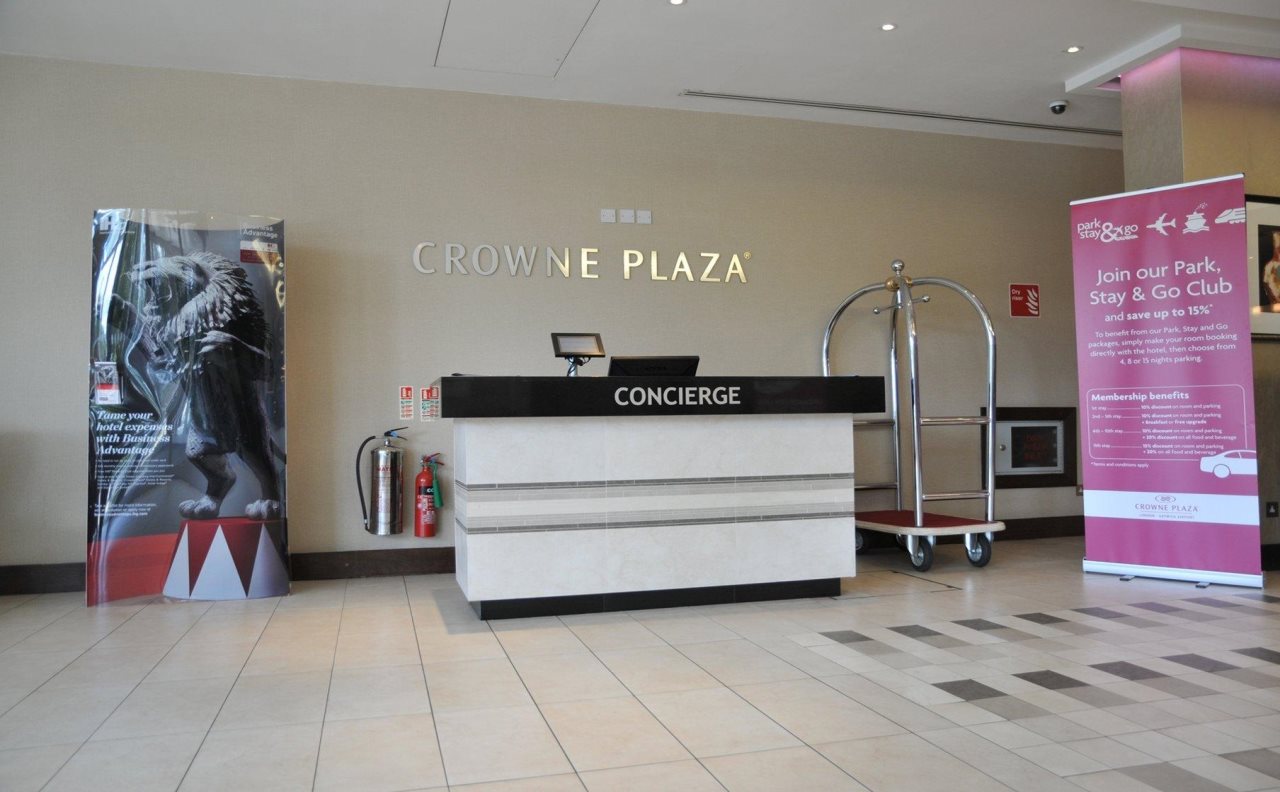 Crowne Plaza London - Gatwick Airport 4