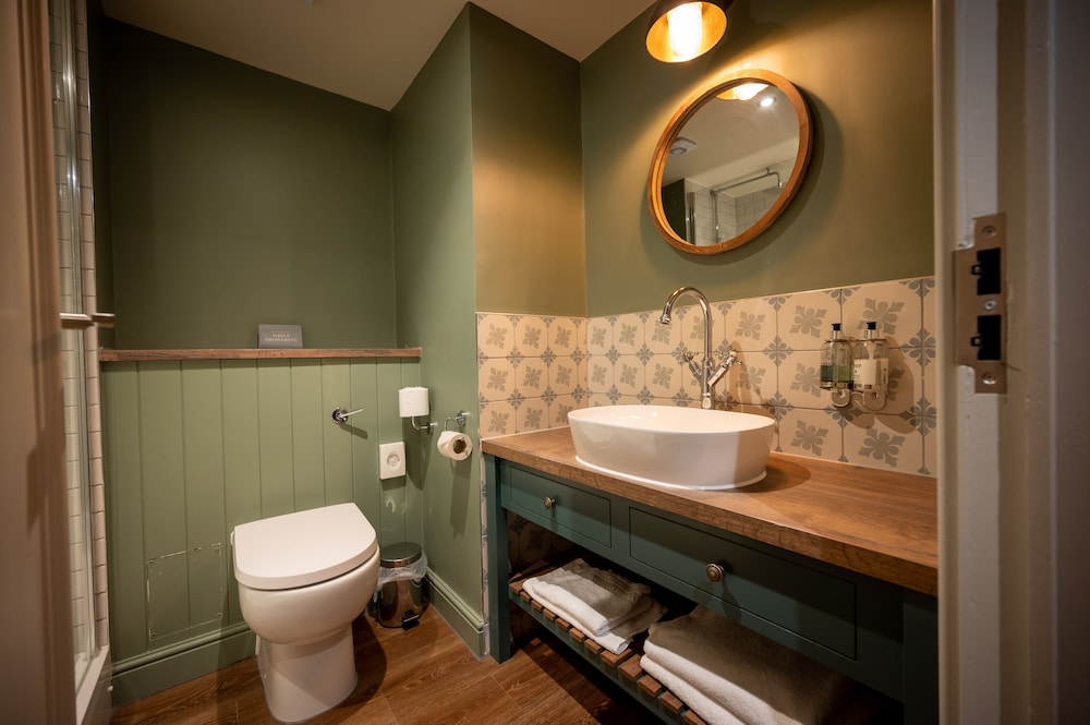 The Green Man, Harlow 14