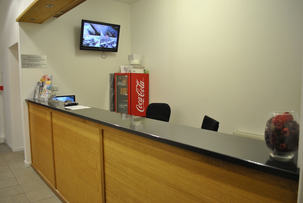 Carlton Hotel 3