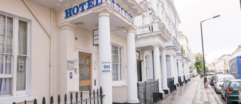 Carlton Hotel 1