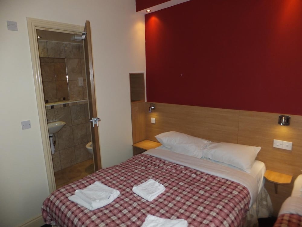 Carlton Hotel 21
