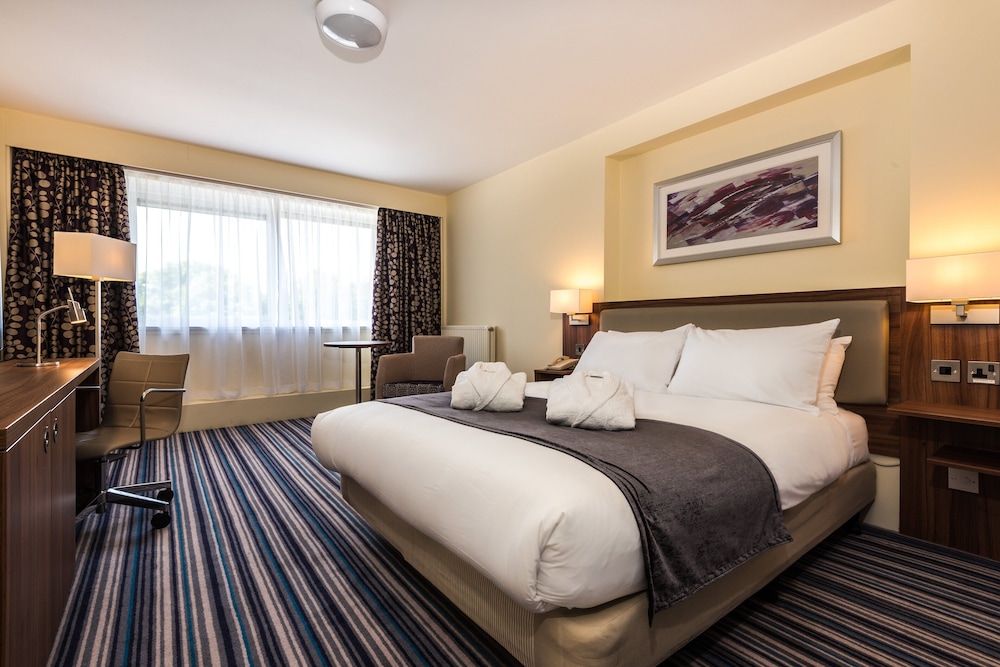 Holiday Inn Reading West 4