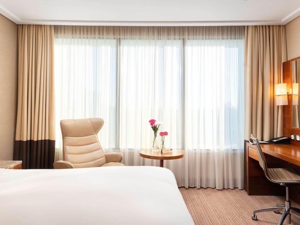 Sofitel London Heathrow 21