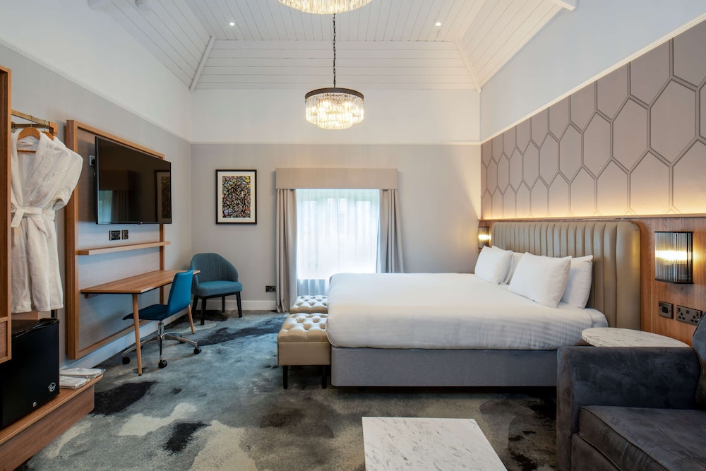 London Chigwell Prince Regent Hotel, BW Signature Collection 21
