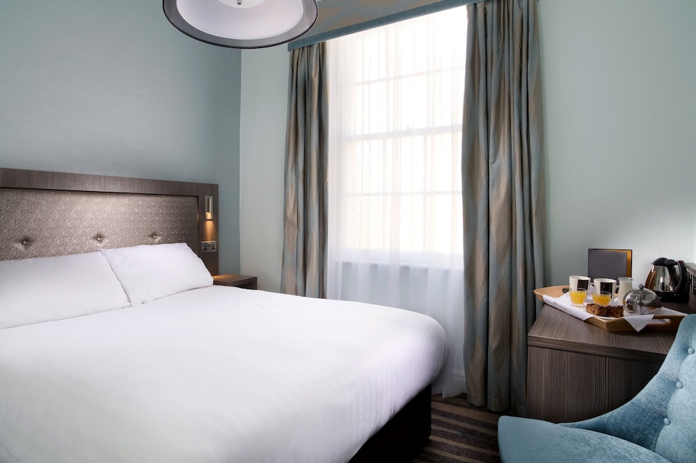 London Chigwell Prince Regent Hotel, BW Signature Collection 3