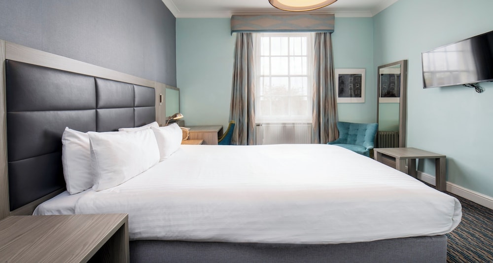 London Chigwell Prince Regent Hotel, BW Signature Collection 15