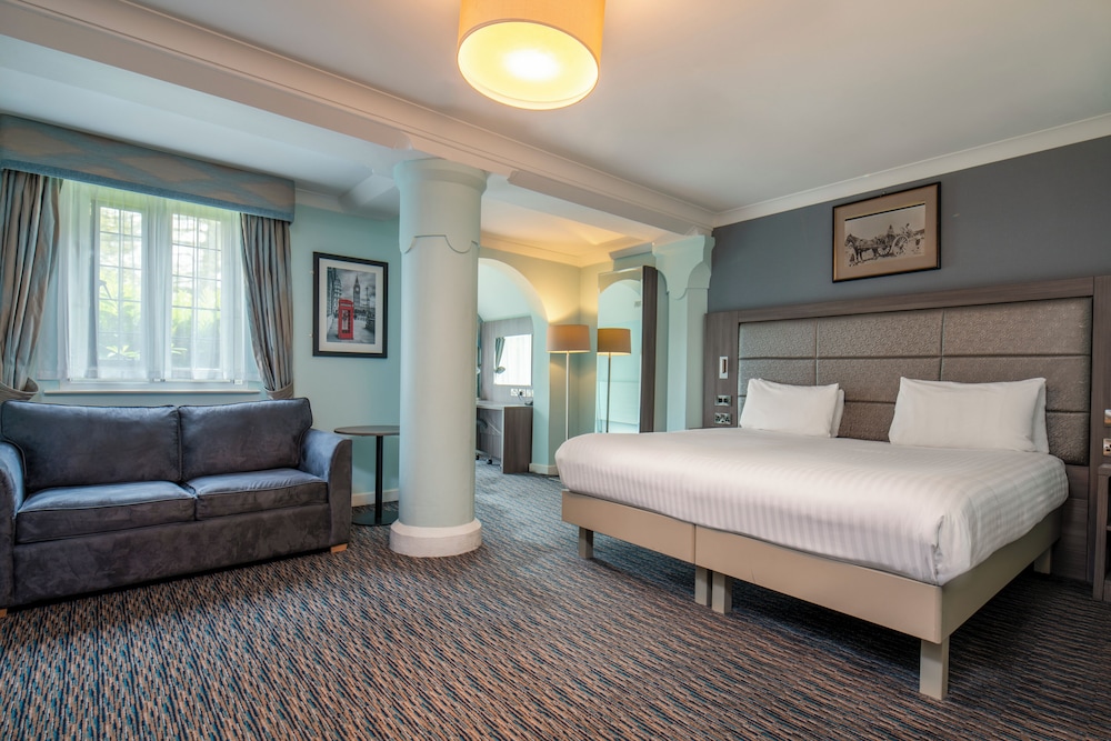 London Chigwell Prince Regent Hotel, BW Signature Collection 5