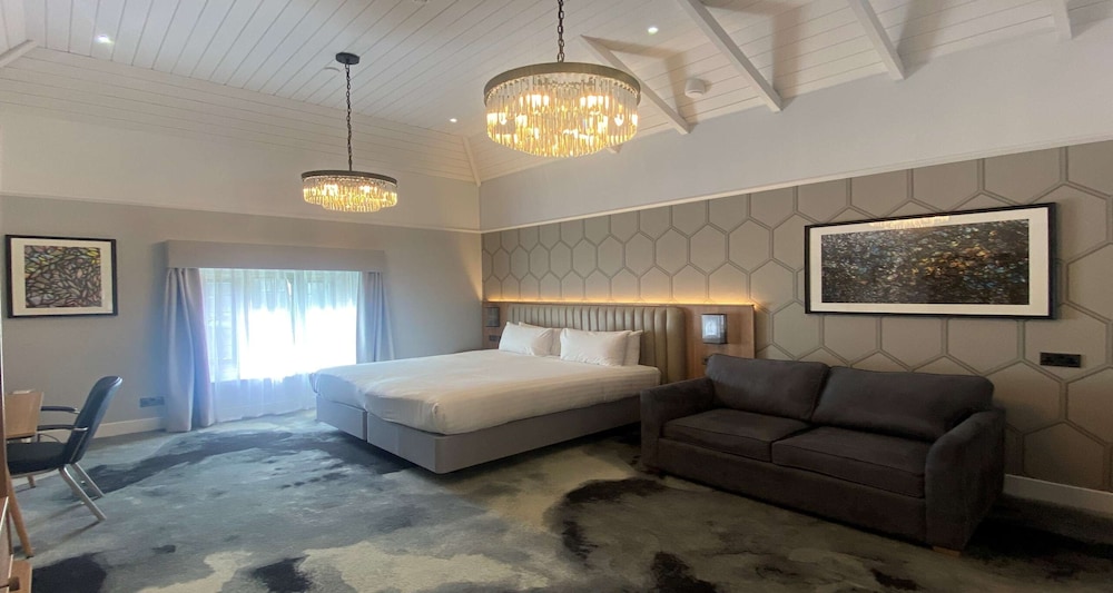 London Chigwell Prince Regent Hotel, BW Signature Collection 22
