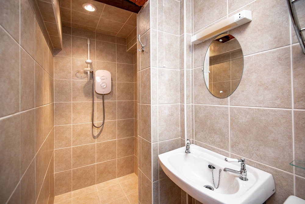 Trivelles Waterhall Country House 23