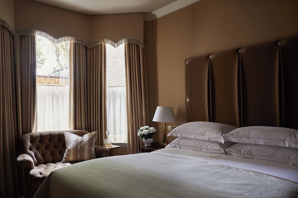 Egerton House 14