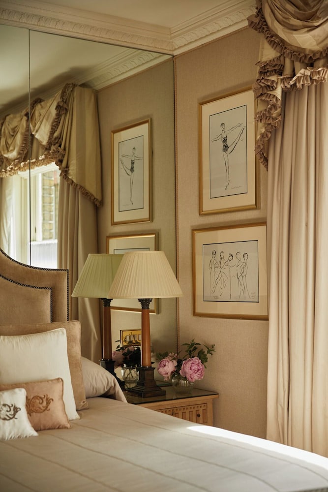 Egerton House 17