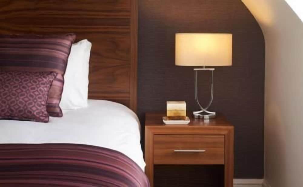 The Boleyn Hotel 15