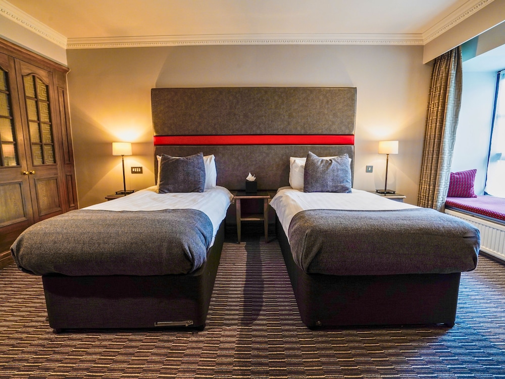 Villiers Hotel 13