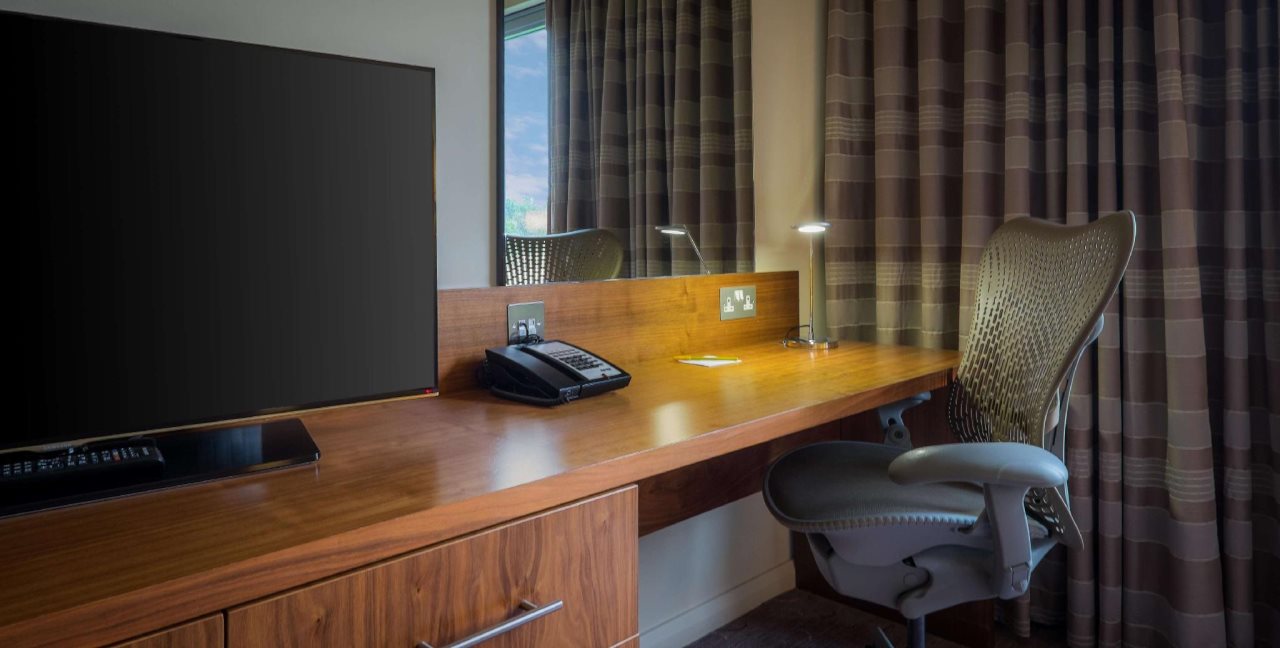 Holiday Inn London Luton North by IHG 2