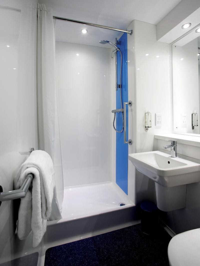 Travelodge Stansted Great Dunmow 17