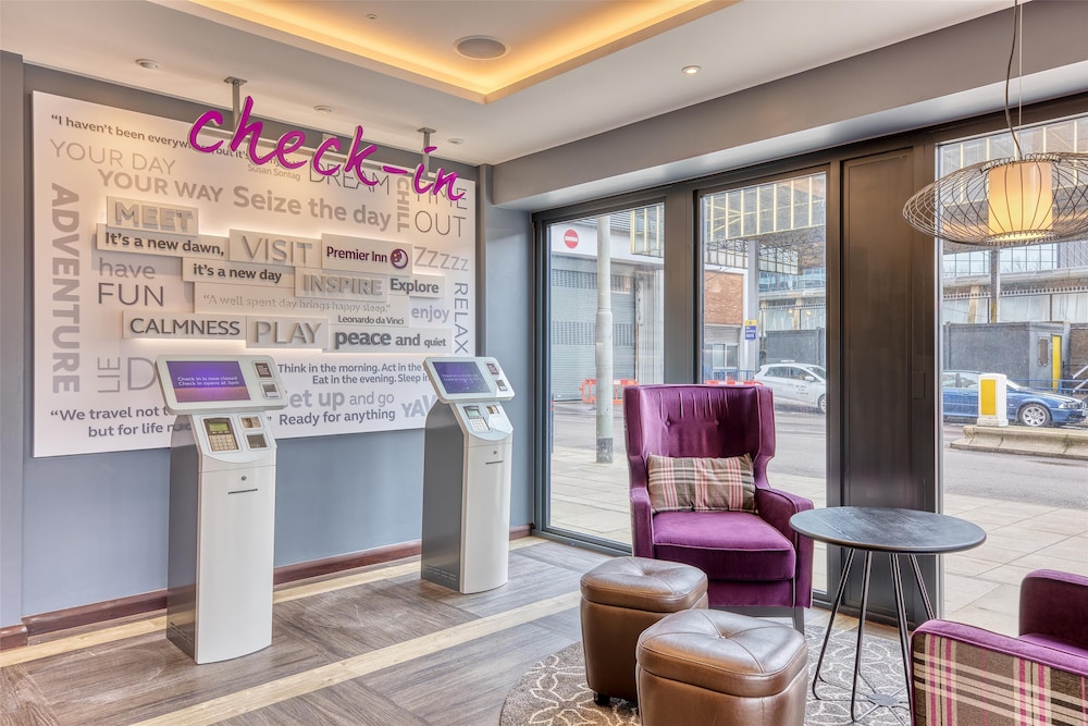 Premier Inn London Uxbridge Town Centre 3