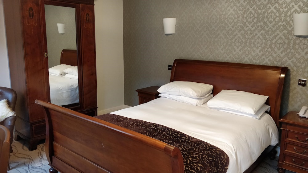 The Spread Eagle Hotel 14