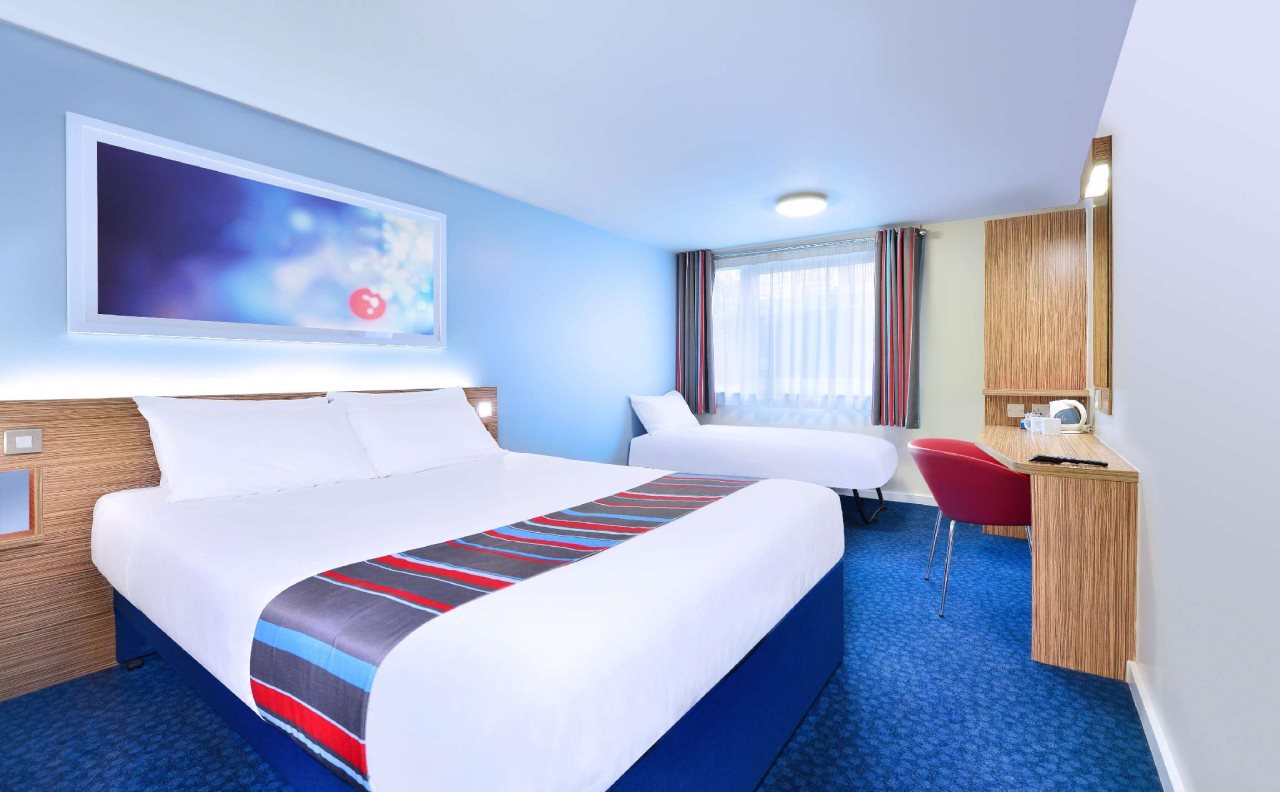 Travelodge Chessington Tolworth 7