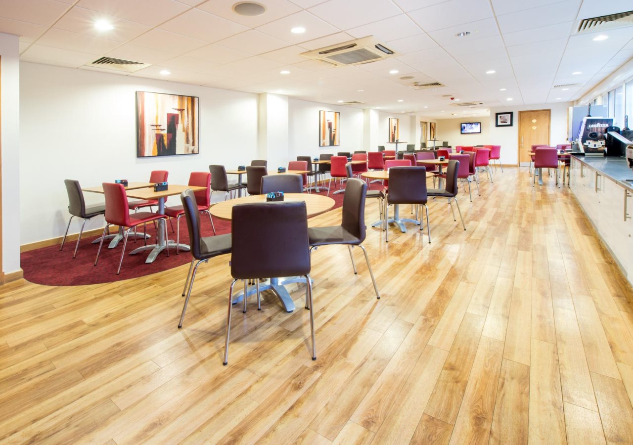 Travelodge Chessington Tolworth 8