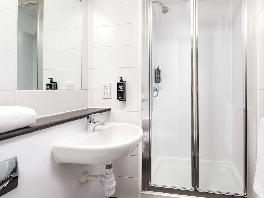 ibis budget London Heathrow Central 24