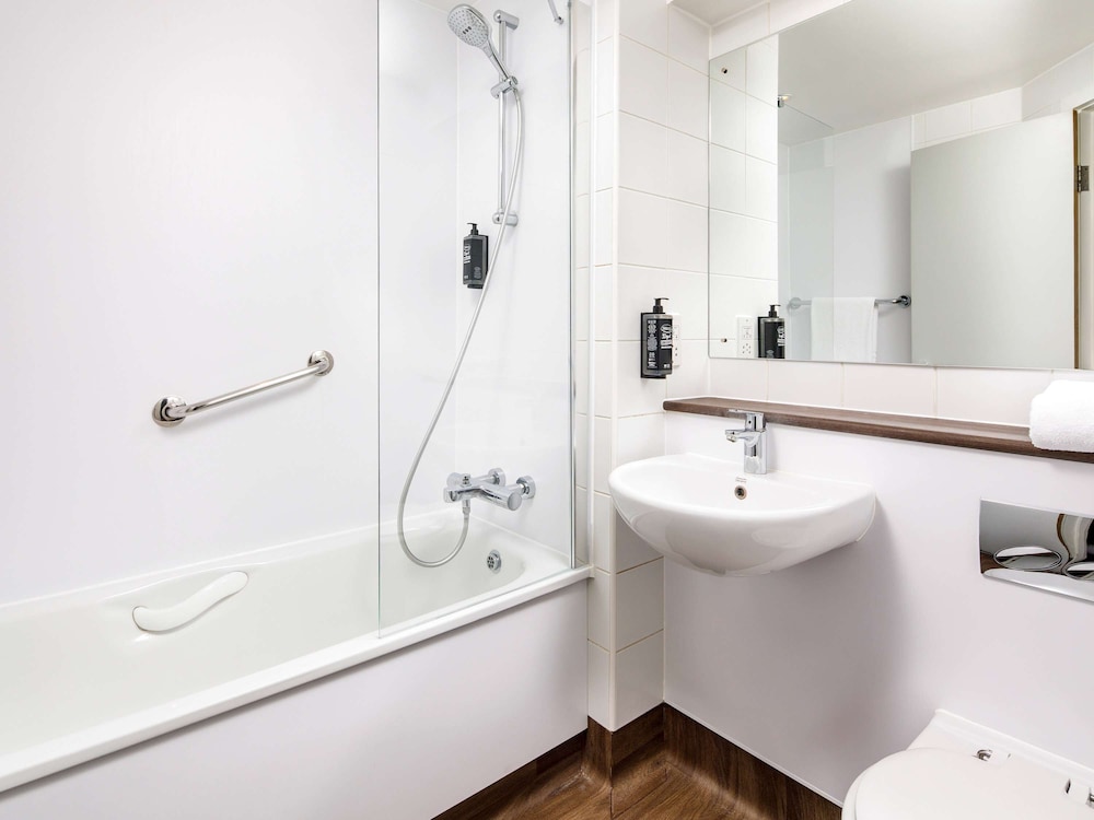 ibis budget London Heathrow Central 21