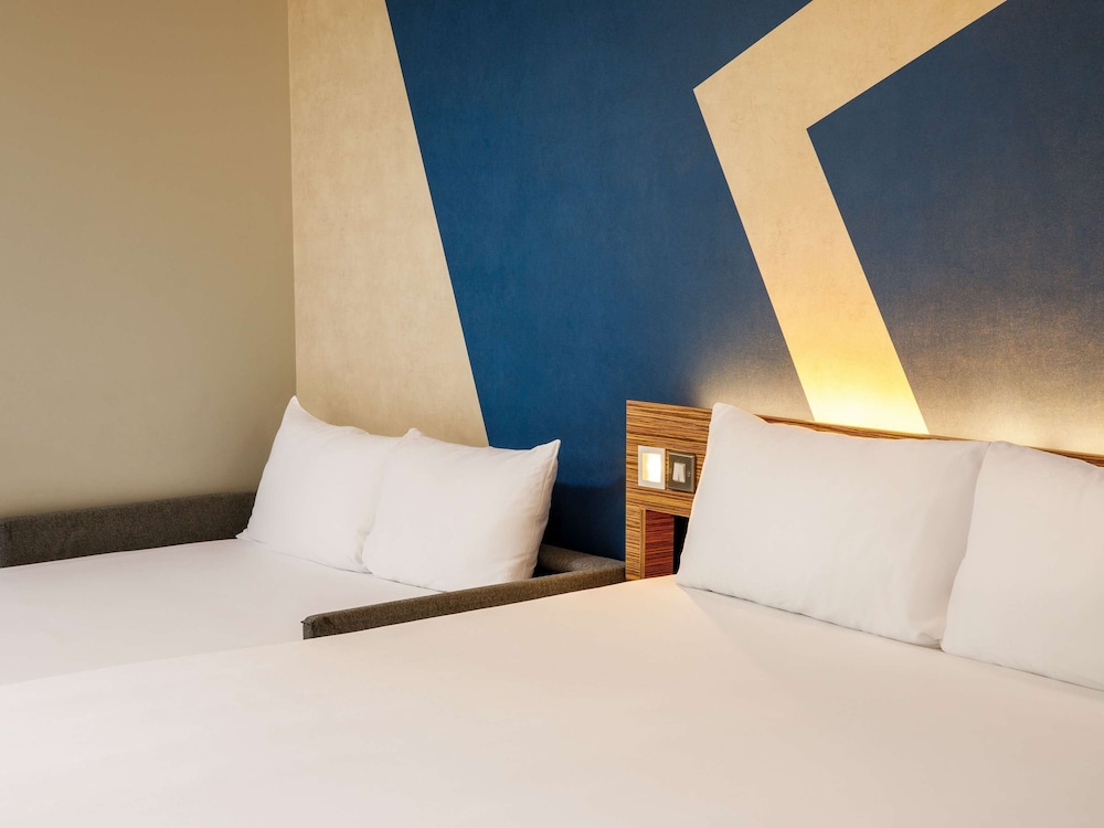 ibis budget London Heathrow Central 7