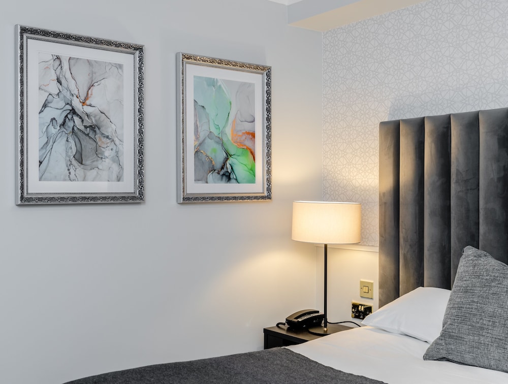 Gorse Hill Hotel 24