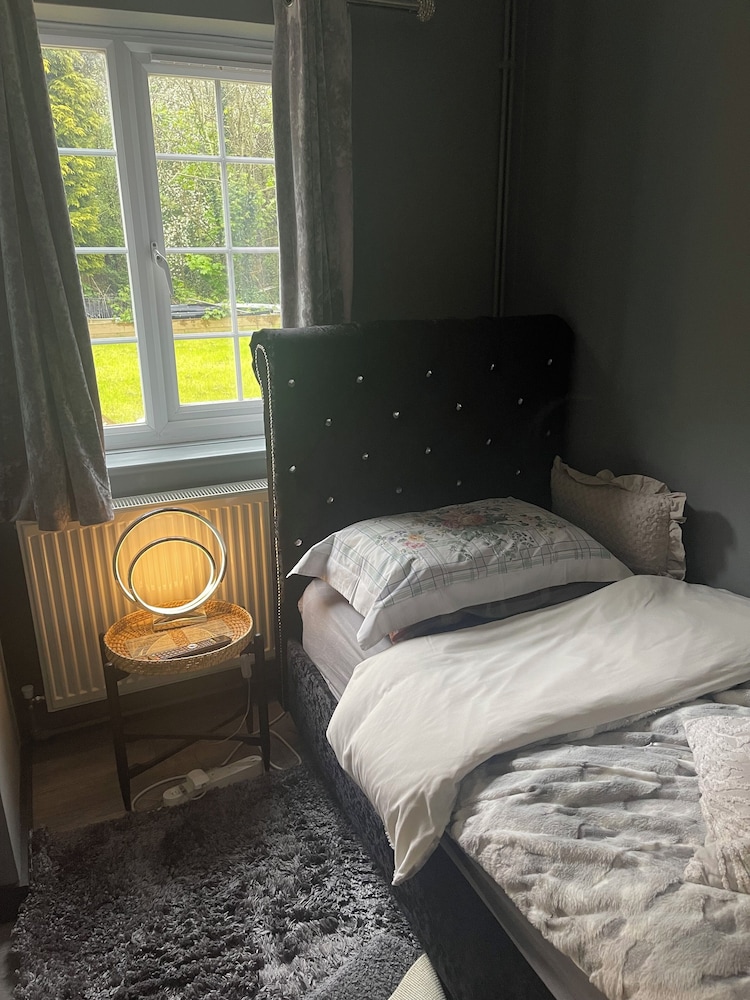 Da Vinci Guest House Gatwick 13