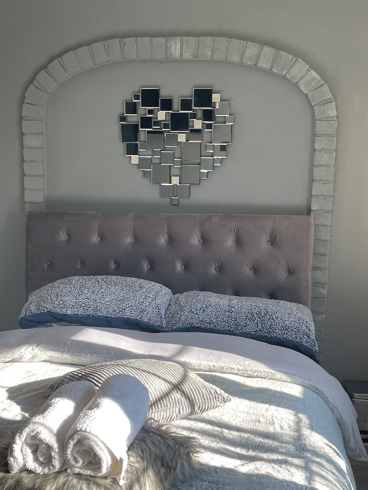 Da Vinci Guest House Gatwick 20