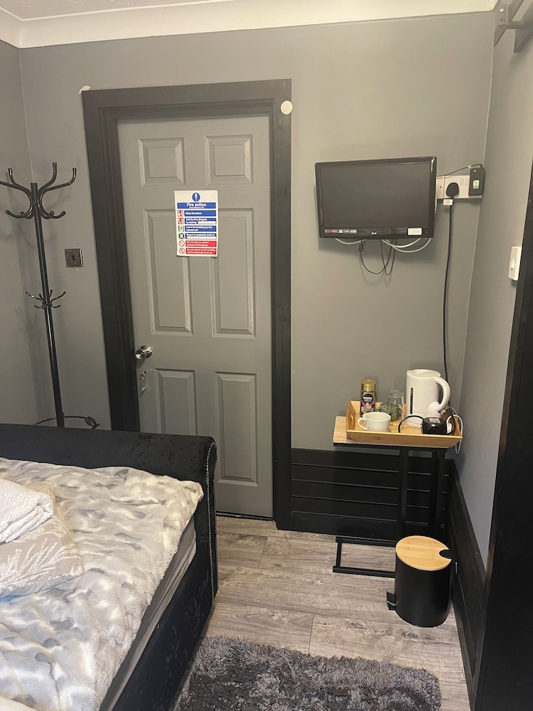 Da Vinci Guest House Gatwick 15