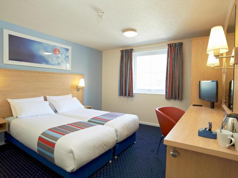 Travelodge Thame 8