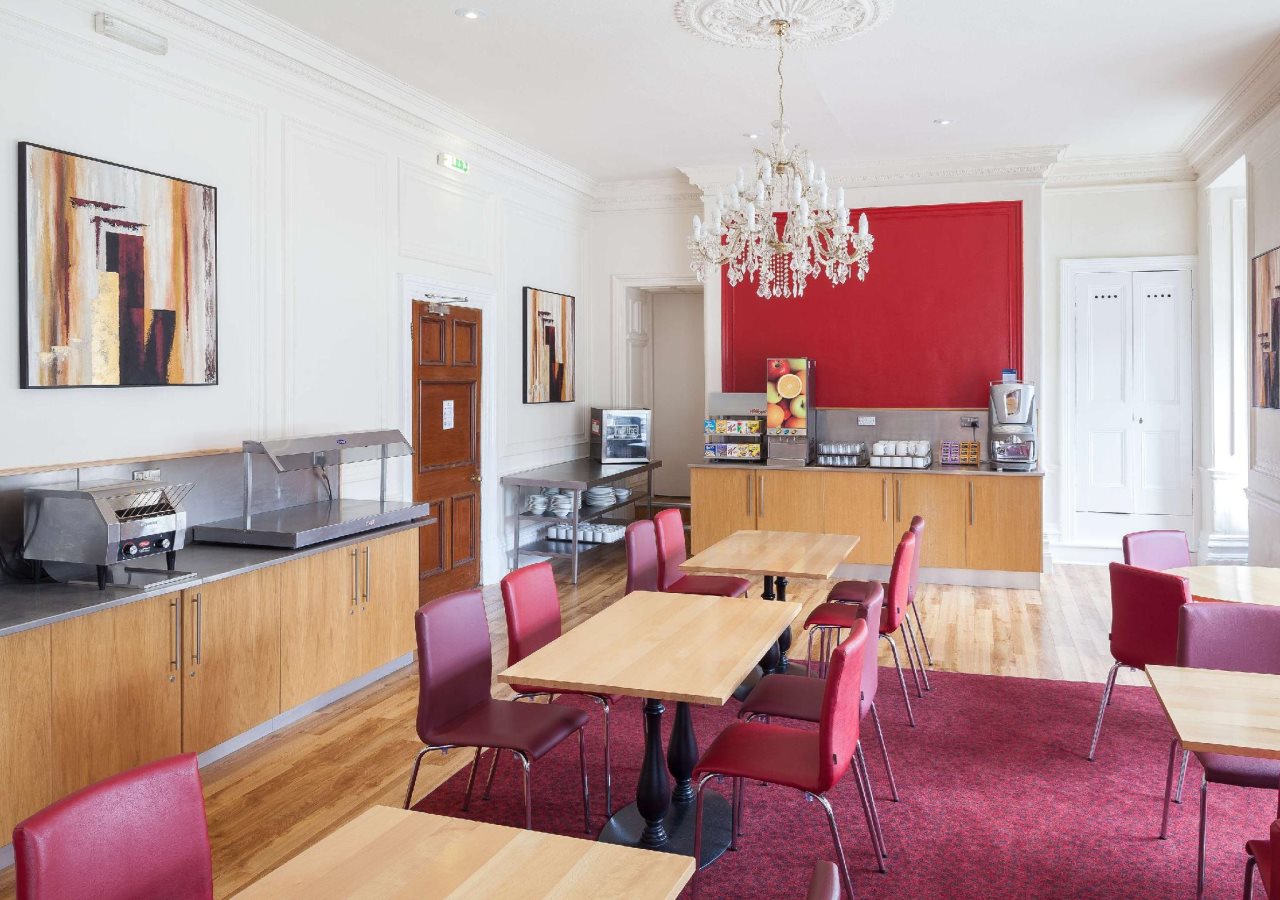 Travelodge Tunbridge Wells 13