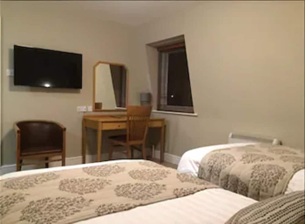 Red Lion Hotel 15